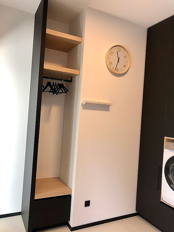 Inbouwkast in waskamer