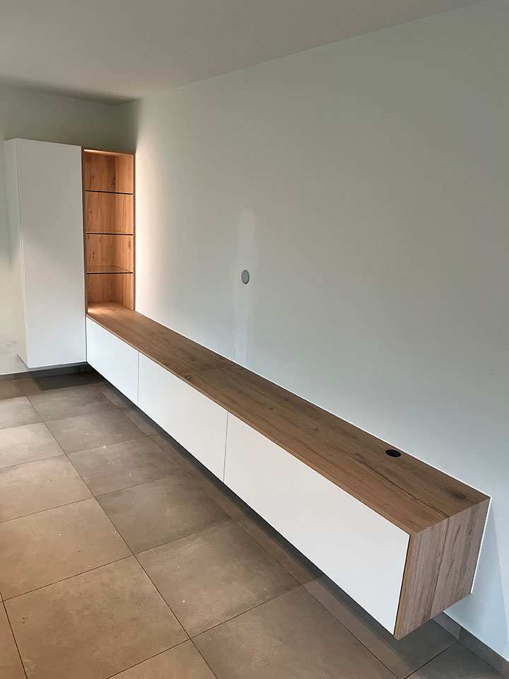 Houten inbouwkast op maat